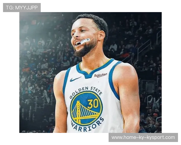 库里快攻中距稳稳打进，勇士攻防衔接顺畅